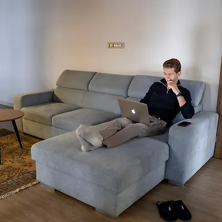 Апартаменты Fenyoliget - Premium Csaladi *