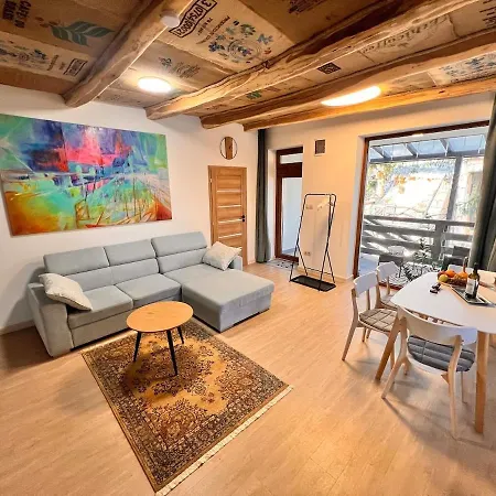 Fenyoliget - Premium Csaladi Апартаменты