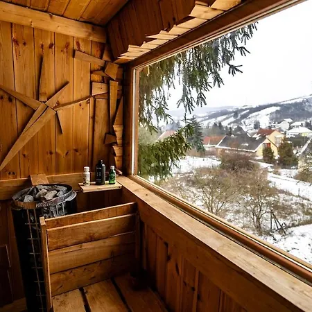 Fenyoliget - Premium Csaladi Апартаменты *